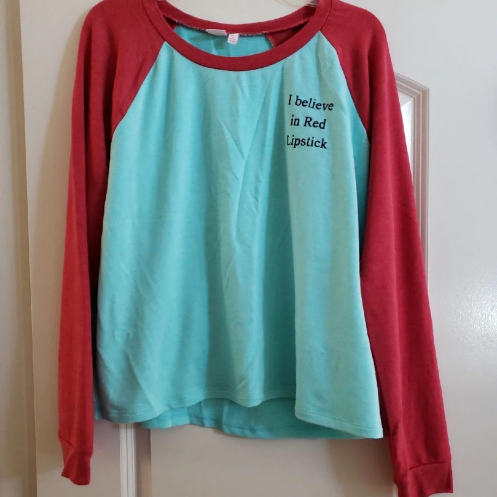 Believe in red lipstick XL soft ladies Pj shirt make + model